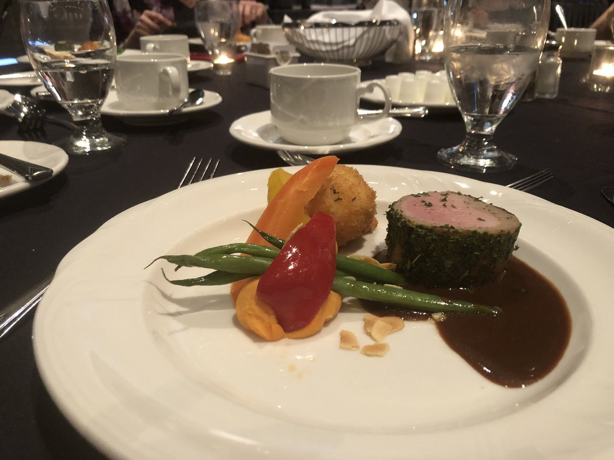 KimOuelletteYEG's tweet photo. Well, this was amazing! @HSCCYeg @CCFyeg @EdmontonSCC #HSCC2018 https://t.co/9IHcDVItII