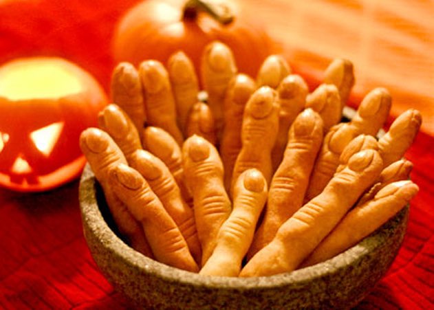 Печенье пальцы на хэллоуин. Печенье пальцы на хэллоуин. Печенье пальчики. Halloween finger. Halloween finger.