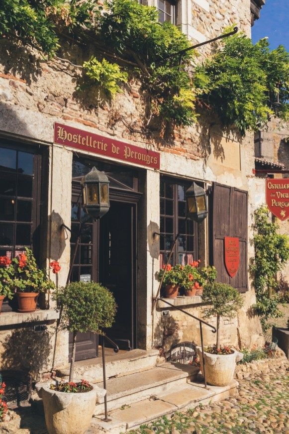 In Between Pictures tweet media