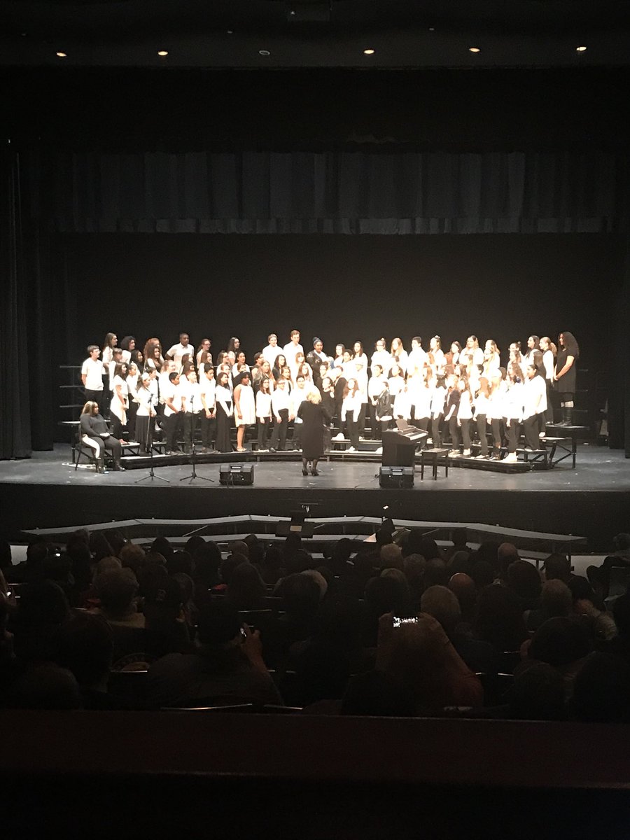 lexingtonsuper's tweet photo. To every single TPS student on the stage tonight, you were amazing, you lifted our hearts, and you make us proud! #tpspride https://t.co/M8WYkT9SXQ