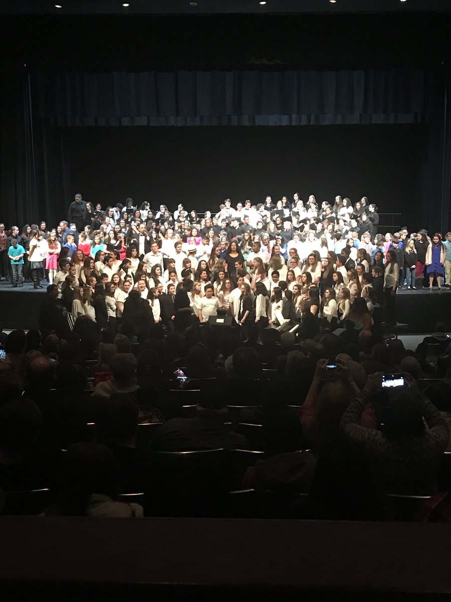 lexingtonsuper's tweet photo. To every single TPS student on the stage tonight, you were amazing, you lifted our hearts, and you make us proud! #tpspride https://t.co/M8WYkT9SXQ