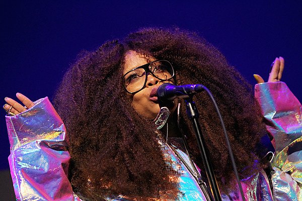 Erykah Badu& Daughter Puma Sings Her Mom & Birthday& -  