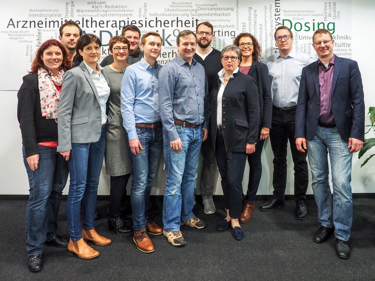 dosinggmbh's tweet photo. Unser conhIT Team steht bereit: https://t.co/FZReAwqce9