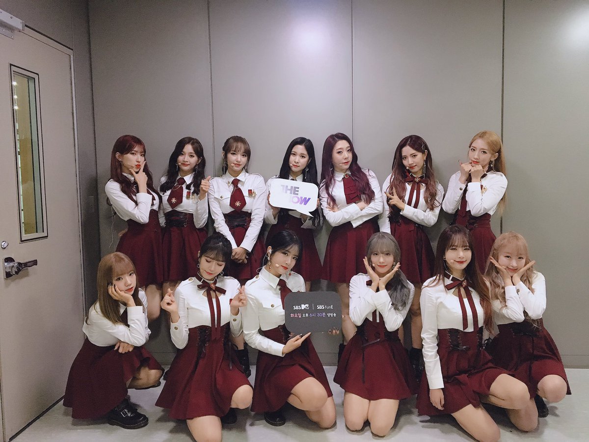 theshow_offcl's tweet image. 시켜줘 #우주소녀 명예 마법사 죽은 내 심장을 살리는 건 오직 카메라를 뚫고 나올 #우소 의 예쁨 #꿈꾸는마음으로 #더쇼 #THESHOW  @WJSN_Cosmic