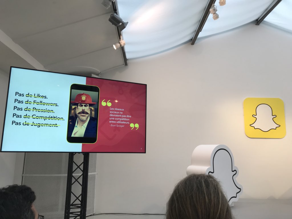 AurelienLT's tweet photo. "Nois ne sommes pas un réseau social"
Snapchat marque sa différence avec Facebook et Instagram https://t.co/iyrqVOC3DY