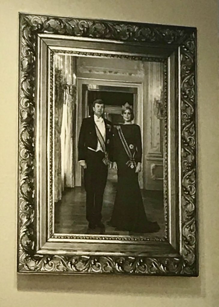 BvdZeeuw's tweet photo. Onder t oog van koning en koningin aan t werk vandaag . Oeh woeh... https://t.co/14QhSVzJBD