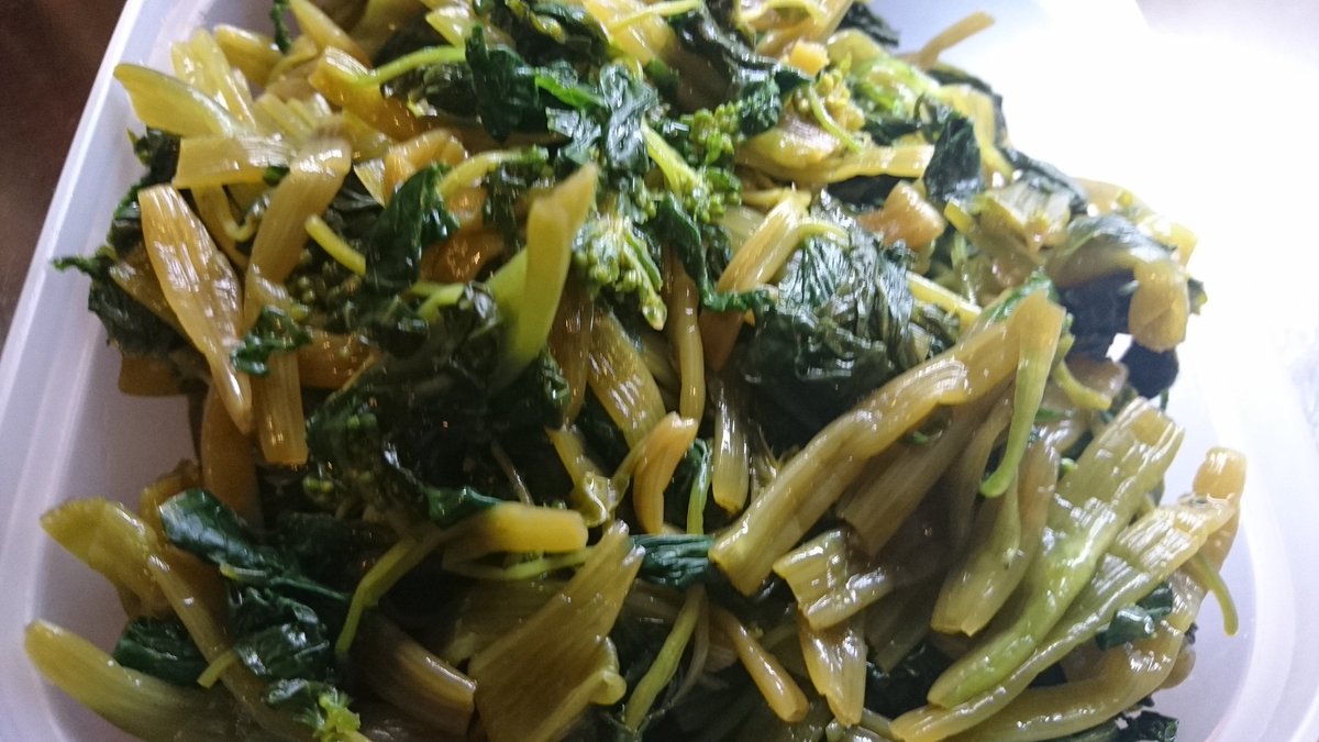 酒縁かかしより、【花わさびの醤油漬け】💕
噛めば噛むほど鼻に抜けるわさびが癖になりますよ👍