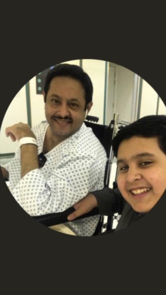 انا حياتي .. مهددة بالموت .. بسبب مرضي .. وناشدت كثيرا .. وكثيرا .. وكثيرا .. من يتكفل بعلاجي في الخارج .. ولكن ..بلا فايدة ..؟؟ ولازال املي بالله كبير .. ان يرسل لي احد من عباده الصالحين .. في الدنيا.. يلاقيها في ميزان حسناته يوم القيامه  ساعدوني بنشرها ارجوكم😔#عبدالله_الباروني