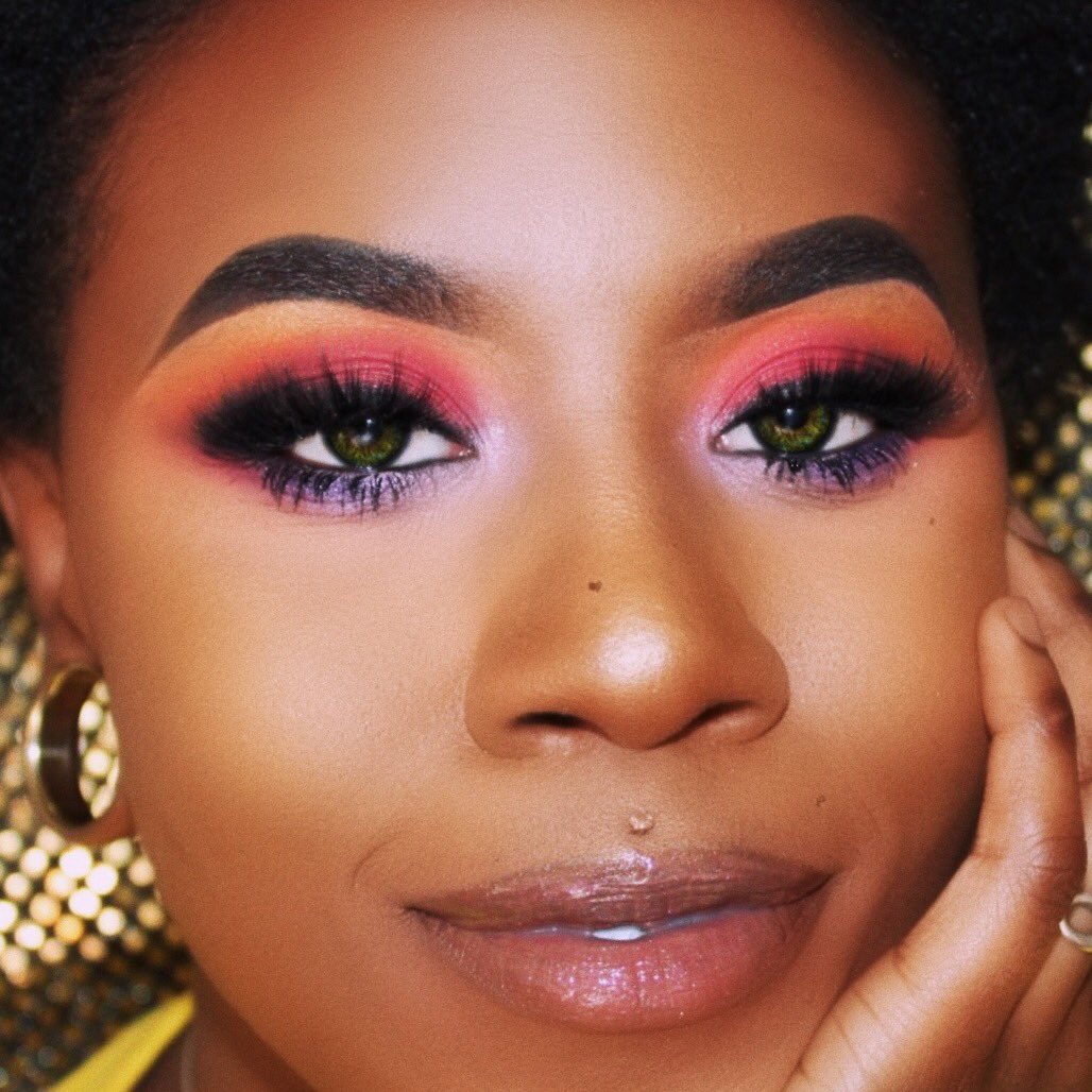 DavisdayBeauty's tweet photo. Heyyy there Twitter, wow long time no se I’m back on this thang again. But here’s a recent look it’s on my insta #instagram https://t.co/IQen2Wp4aD