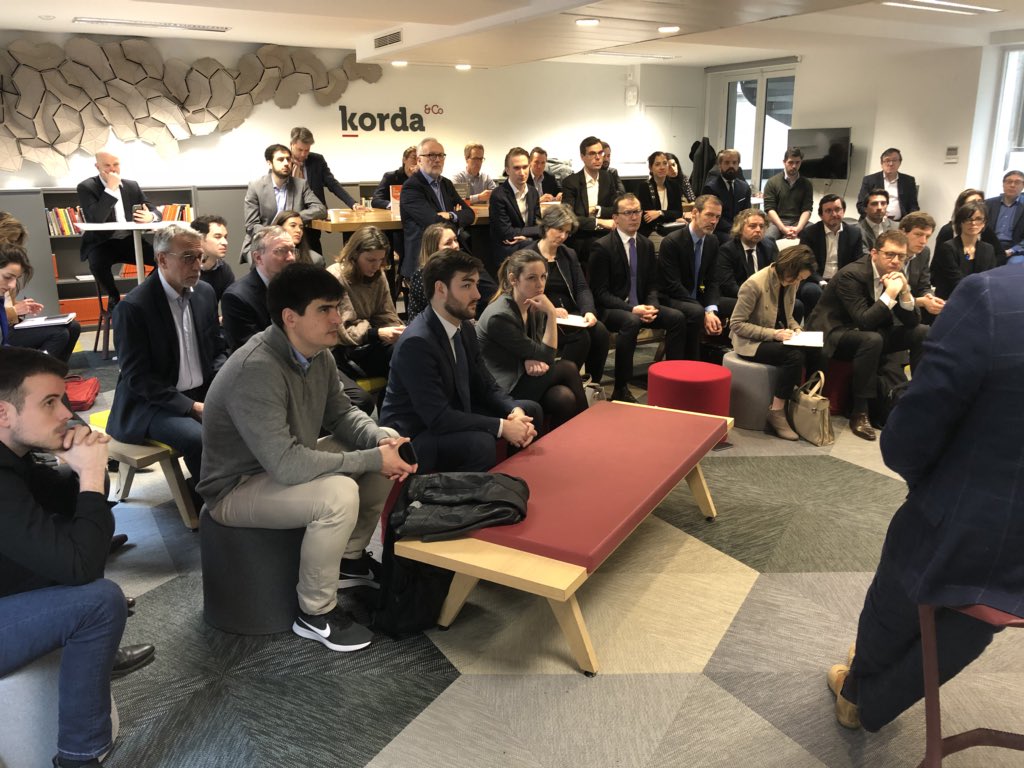 Laurent Monnin de <a href="/CaissedesDepots/">Caisse des Dépôts</a> : « Le #VéhiculeAutonome va bouleverser les usages actuels et pourra amener de nouveaux #services tout en permettant de repenser l’organisation des #territoires » #Mobilité #Transports <a href="/HECParis/">HEC Paris Business School</a>