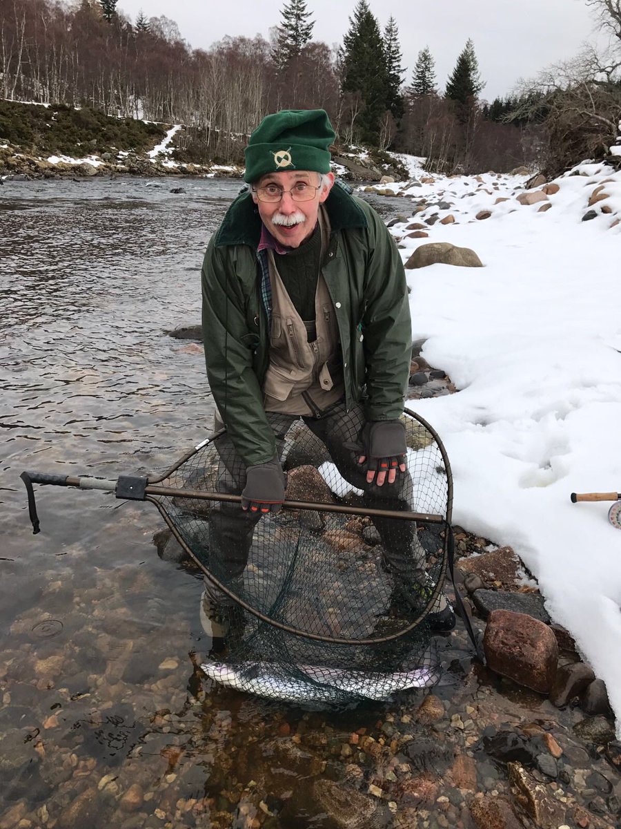 Glen_Tanar's tweet photo. First fish of the season caught yesterday! An 8lbs fish caught on a willie gunn tube fly from the top Bobby pool on Deecastle beat. @RiverDeeTeam  #FlyFishing #salmon https://t.co/biEJjErFtv