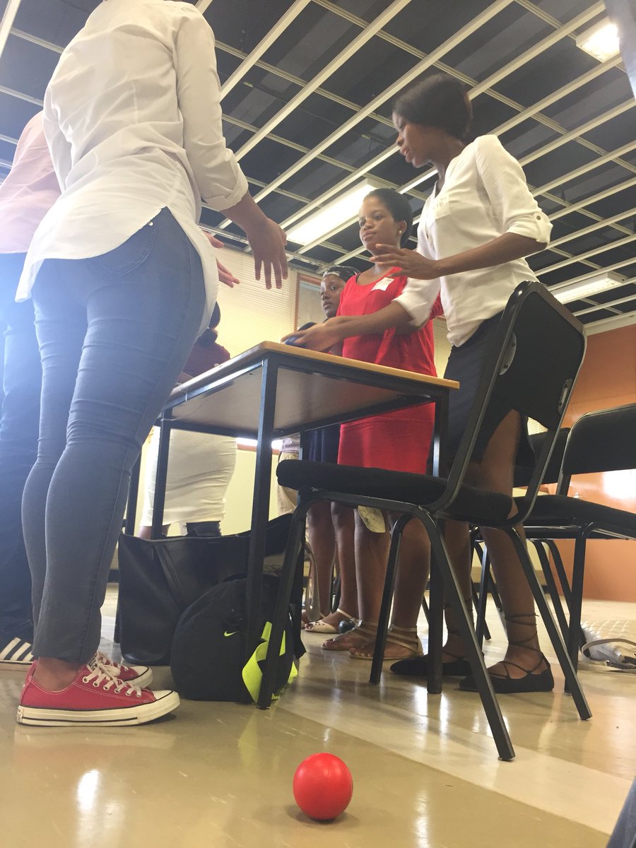 project_ICEP's tweet photo. Oops one less magic ball😂😂 learning curve @joPerold @katlegokhule https://t.co/hqlX58EOtF