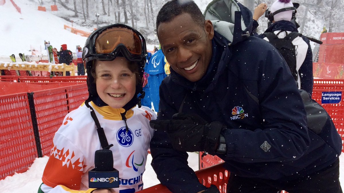 LewisJohnsonMG's tweet photo. So 4 yrs ago 14 yr old @BenTudhope looked into our @NBCOlympics 🎥 &amp; told American kids his age w/disabilities “Just get up and try something!” I’ll NEVER forget that. Accidental reunion last night w/him &amp; fam was awesome. Big globe...small world🌎 #Paralympics2018 #ParaSnowboard https://t.co/Bed6WUTu3m