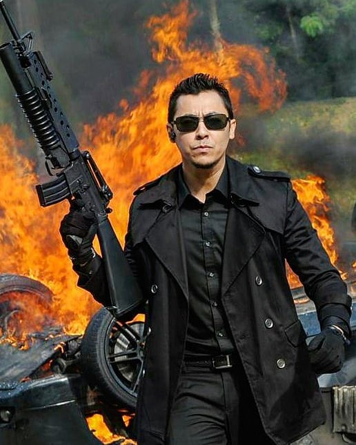 ERAdotje's tweet photo. Ada yg dah layan KL Special Force tak? Amacam filem lakonan Syamsul Yusof ni? #InstaSeleb https://t.co/93K1FOu1sD