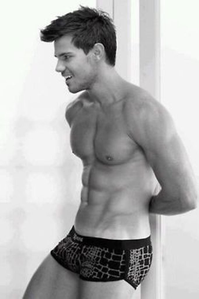 Jacob Black (@_thejacobblack) on Twitter photo 