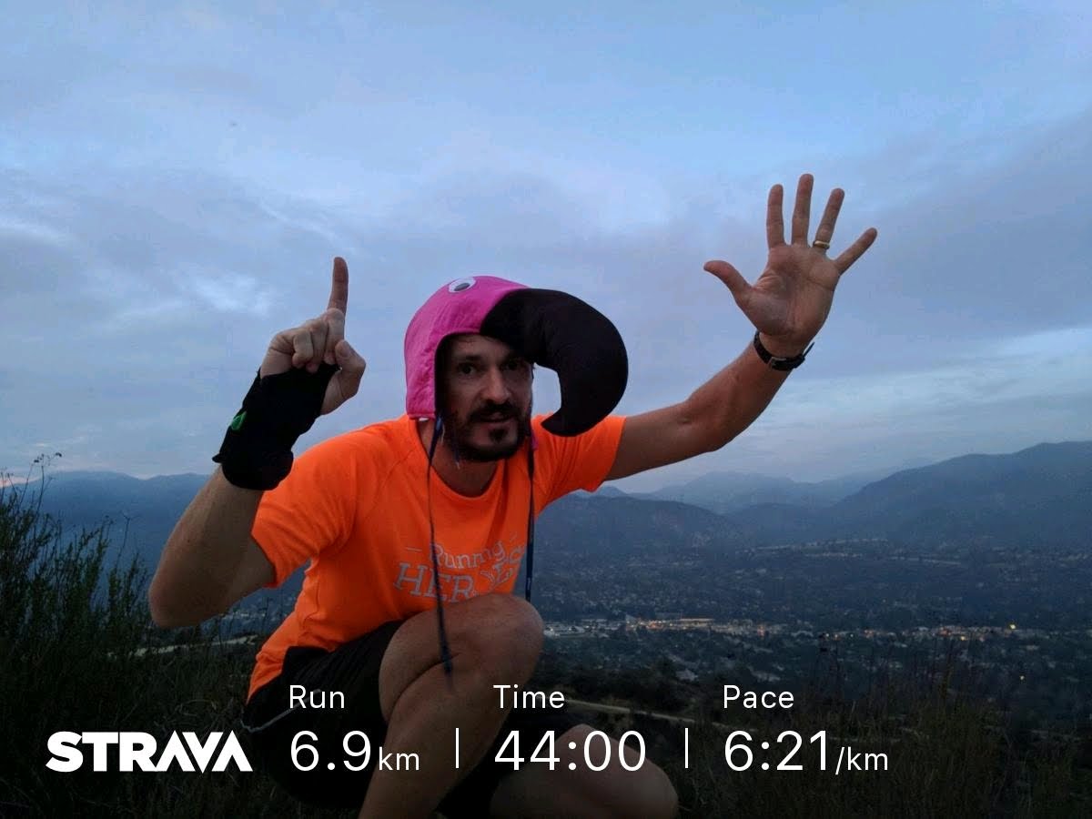 🇺🇲🇬🇧 To celebrate 🖐️☝️ 6️⃣ days until <a href="/lamarathon/">Los Angeles Marathon</a> I ran 6️⃣ Km on my local trail ⛰️🏃
Weather forecast looks 👌😁
🇫🇷 Plus que 🖐️☝️6️⃣ jours avant#lamarathon. Météo 👌
#WeRunLA #LAloyal #UkRunChat #RunChat #BibChat
strava.com/activities/145…