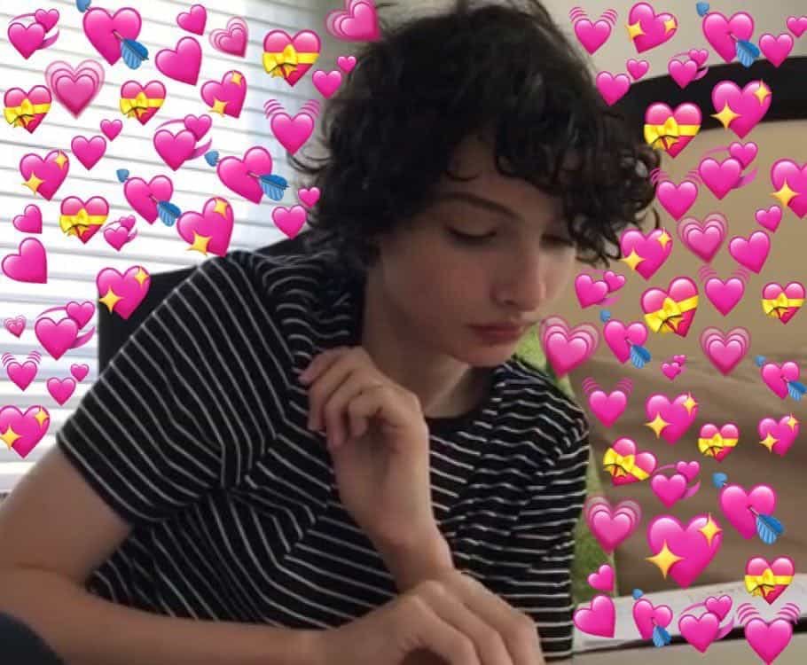 s4n4__'s tweet photo. im just trying to be patient for stranger things season three but i cant cry #KCA #FavTVShowStrangerThings https://t.co/W3fxUhOmnR