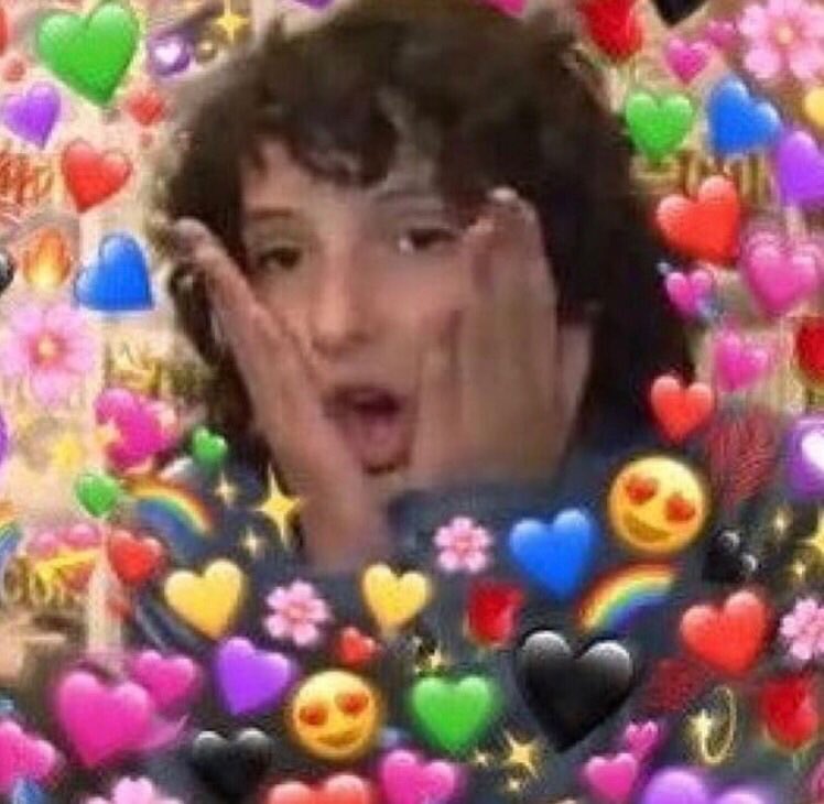 s4n4__'s tweet photo. im just trying to be patient for stranger things season three but i cant cry #KCA #FavTVShowStrangerThings https://t.co/W3fxUhOmnR