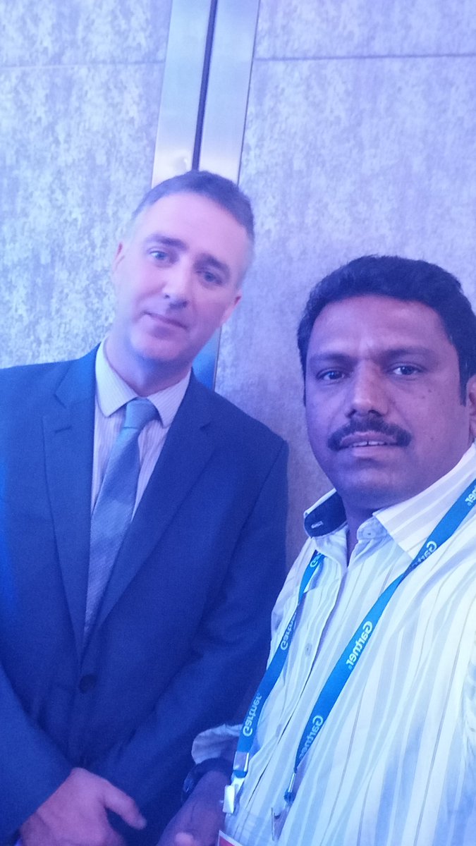 kittyvr's tweet photo. Api security the right way at #GartnerAADI  with @TheMarkONeill .. great session.. https://t.co/tUxcMdxFZ3