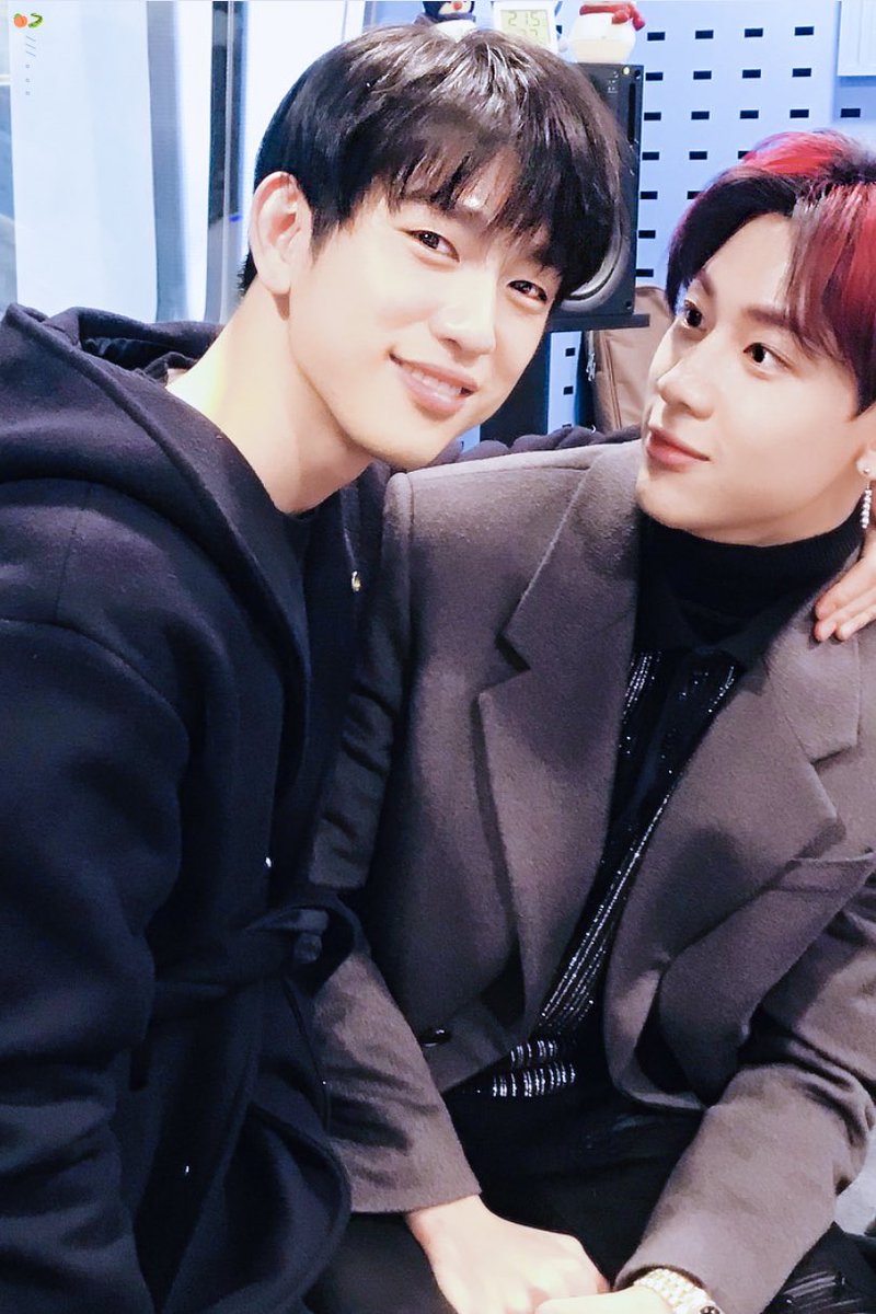 priaimmi's tweet photo. #JinBam #EyesOnPJY 👀

🍑🐍 https://t.co/mPuFSGzBjz