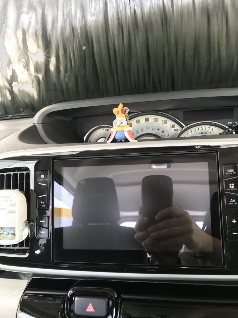 車の中に飾ってみた