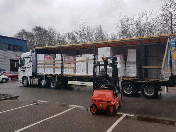 DavidJHill70's tweet photo. Another 28 pallets of drying equipment being delivered yesterday to support our customers.
For rental & sales of equipment that is designed to work in the cold weather contact me on Mail@corroventa.com or Tel 0161 2449523
#HappyDrying
#TheProfessionalsChoice
#DryWithConfidence https://t.co/JWaFre72Sp