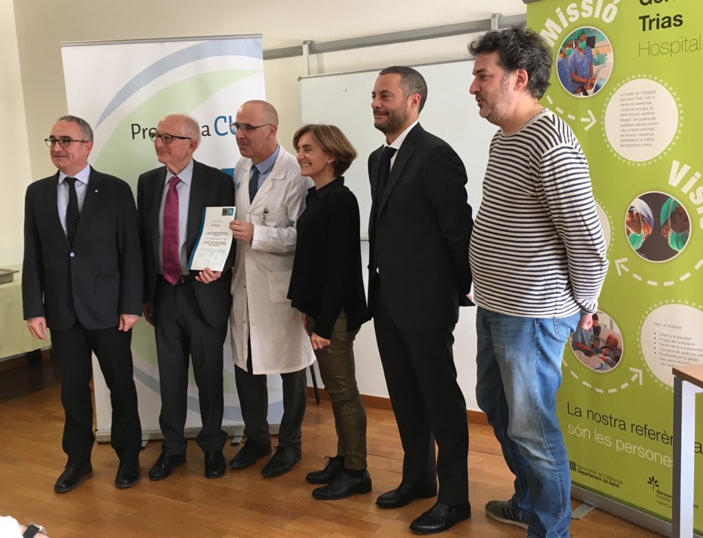 hgermanstrias's tweet photo. La unitat d’atenció integral a pacients amb malaltia inflamatòria intestinal rep la certificació d’excel·lència de @geteccu que la confirma com a unitat de referència en el seu àmbit, lliurada per @adqualitatem @ACCUCatalunya. Enhorabona! @IBDcanruti @GTRecerca @icscat https://t.co/i5emg8QP3N