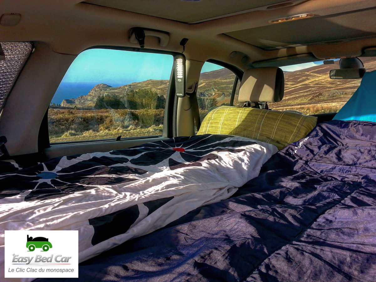 EasyBedCar's tweet photo. Comme un avant-goût d'été avec ce magnifique décor du Pays de Galles ! https://t.co/A7bs8f9tqG 
#camping #aventure #periple #roadtrip #voyage #wales #bretagne #easybedcar #paysage #montagne #mer #randonnée #été #loisirs #vacances #lit #voiture #van #fourgon #monospace https://t.co/pEVoZGPX8H