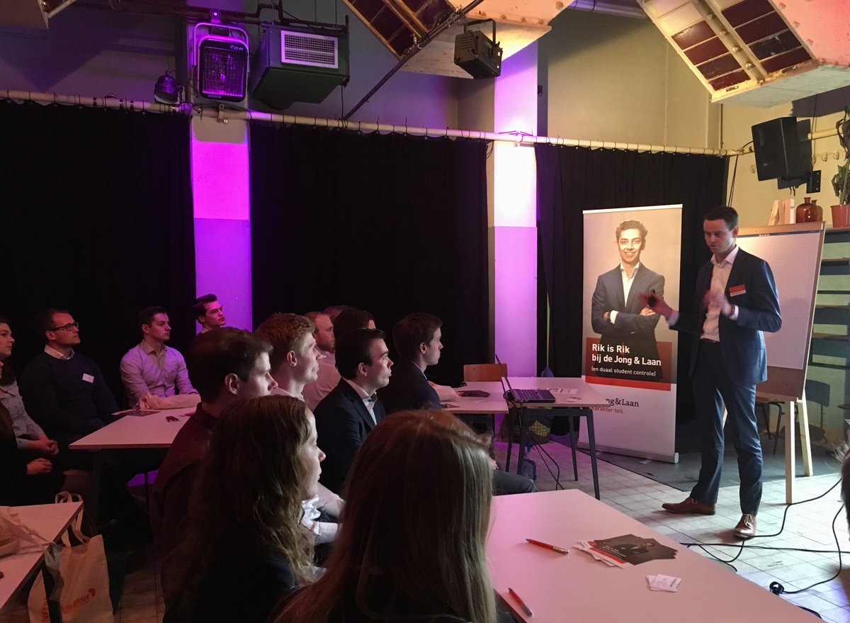 jonglaanbanen's tweet image. Collega Jeroen Martens geeft een workshop over Corporate Finance aan studenten Bedrijfskunde en IBA van de Radboud Universiteit! #inspiratie #synergyconference #jonglaan