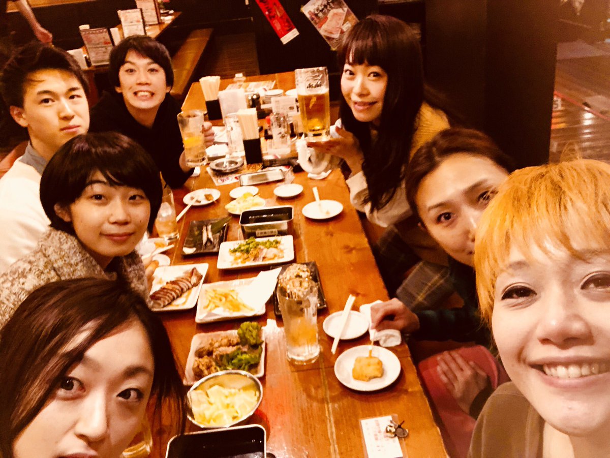 文学Bar稽古した
演劇を楽しむより、文学を楽しむ感じだった。

坂口安吾は言葉がいいよぉ

今日は永津➕安達チームの稽古だったけど、澤井ちゃんが見学に来たよ。

澤井ちゃん、通し稽古楽しんでくれた。

あとお手伝いしてくれるバンビとつのっち、大人数だよ。

kinnngyo.com/lp/bar/

(サリng)