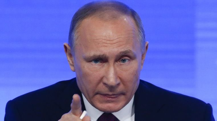 LisaatSky's tweet image. #russia Vladimir Putin won't take kindly to having a gun held to his head news.sky.com/story/vladimir…