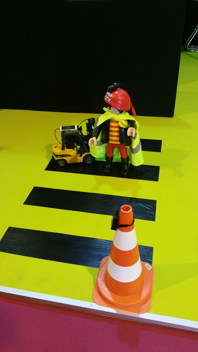 Présent au <a href="/CFIAexpo/">CFIA Expo</a> aux côtés des industriels et des forces de l'innovation, avec <a href="/Olivierallain22/">Allain</a>, <a href="/mMeyrier/">Martin MEYRIER</a> et <a href="/HuguesMeili/">Hugues Meili</a>. La FoodTech est en #Bretagne. Et elle est au service de la sécurité, de la qualité, de la traçabilité et du plaisir. #Bretagne #CFIA2018