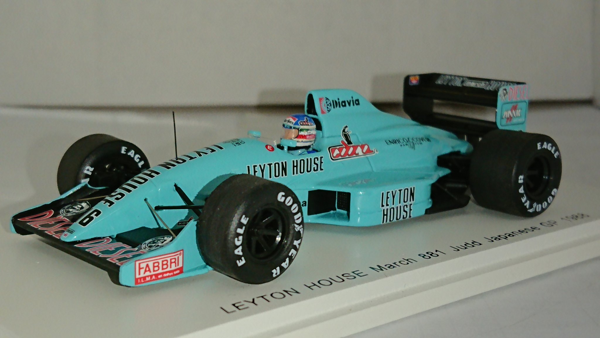 再値下げ！MARCH JUDD 881 1988 Ivan Capelli Miniatura March Judd 881 1:43 Ivan Capelli 1988