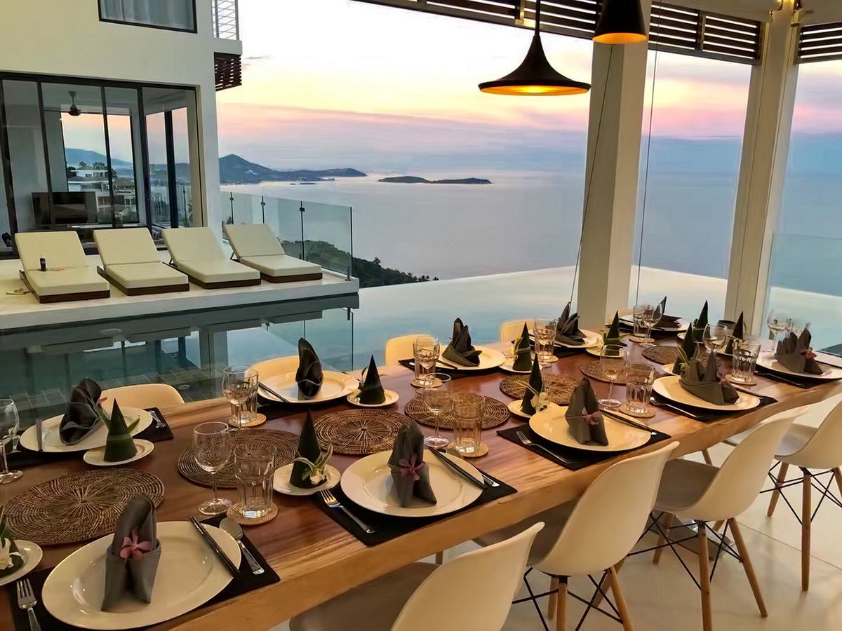 Heavenrentals's tweet photo. Fantastic #Designer 5BR #Luxury #Villa in Koh Samui set on a Secluded Hilltop with a Breathtaking Panorama ~ Book Now: https://t.co/1ybAM3lUqx #luxuryvilla #luxurytravel #villarentals #designvilla #design #contemporaryvilla #travel #lifestyle #hotels #vacationrental #beachvilla https://t.co/J0EhUjGsxW