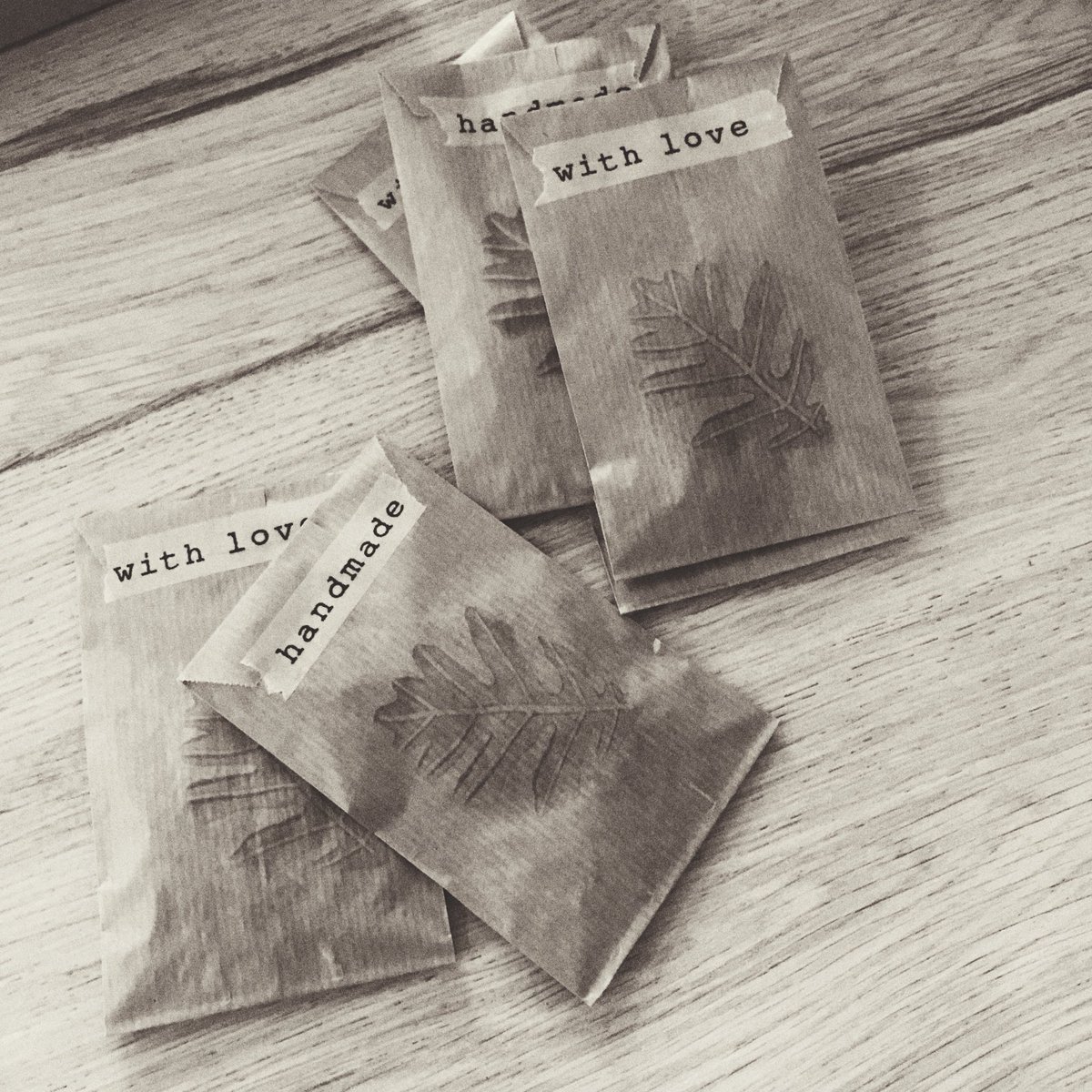 ¡Regalitos que ya van saliendo para sus futuras dueñas! 🍂😍