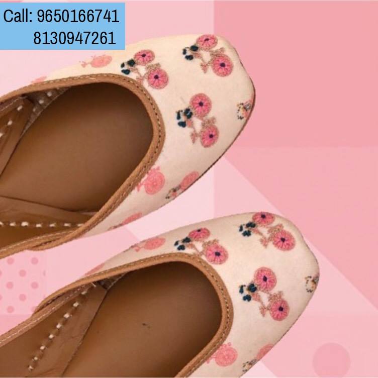 CityShor's tweet photo. Book your Stalls at Jalsa Fashion &amp; Lifestyle Exhibition!
https://t.co/cM0LWjD9WU
#Exhibition #Fashion #Lifestyle #Clothing #Apparels #Accessories #Jewellery #Footwear #HomeDecor #JALSAFashionAndLifestyleExhibition #CourtyardbyMarriottAhmedabad #CityShorAhmedabad https://t.co/RqX51GWCLT