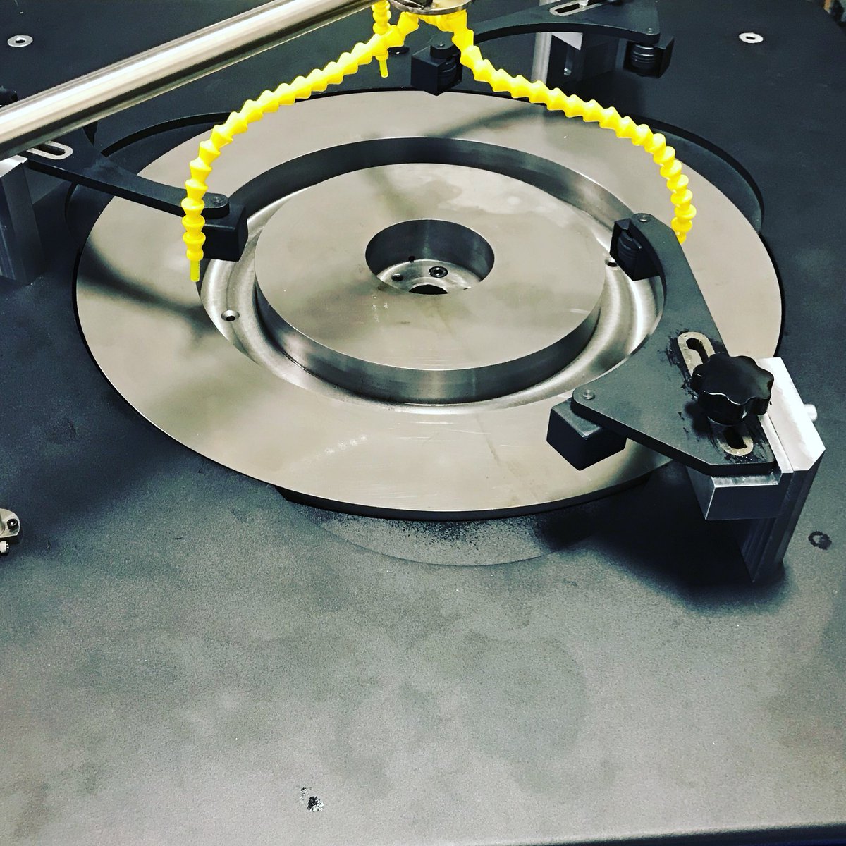 LapmasterIntl's tweet photo. The rare shoulder lapping machine #lapper #newhardware #assembly #machineassembly #lapping #lapmaster #abrasivelapping #lapmasterwolters #lapmastermodel24 #shoulderlapping #lappingmachine #surfacefishing https://t.co/7b7KWRAxaD