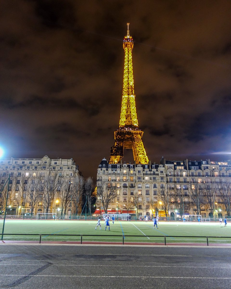 MrGeorgeBenson's tweet photo. Is this one of the best Amateur 11 a side pitches in Europe? 🧐😍 https://t.co/gb1KPeVQlP