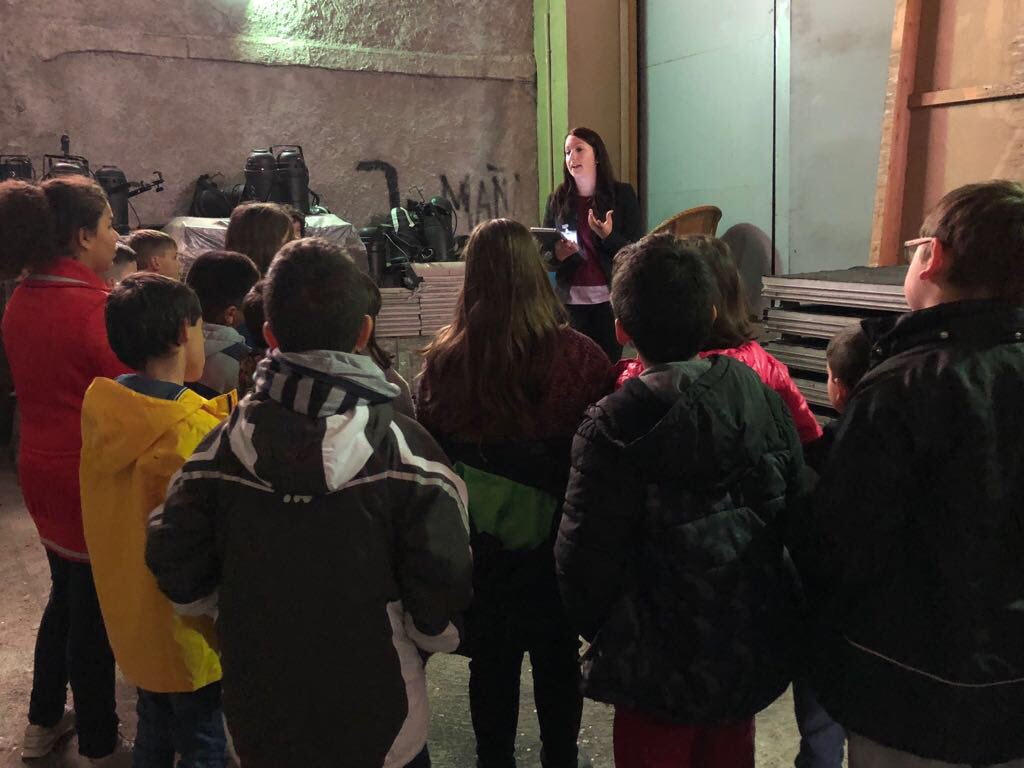 VallsAjuntament's tweet photo. Cultura | Nova edició de les Bambolines al Teatre Proncipal. Visites escolars avui i fins dijous gràcies a @GTPValls #Valls #TeatresdeValls https://t.co/WJWABBdsLu