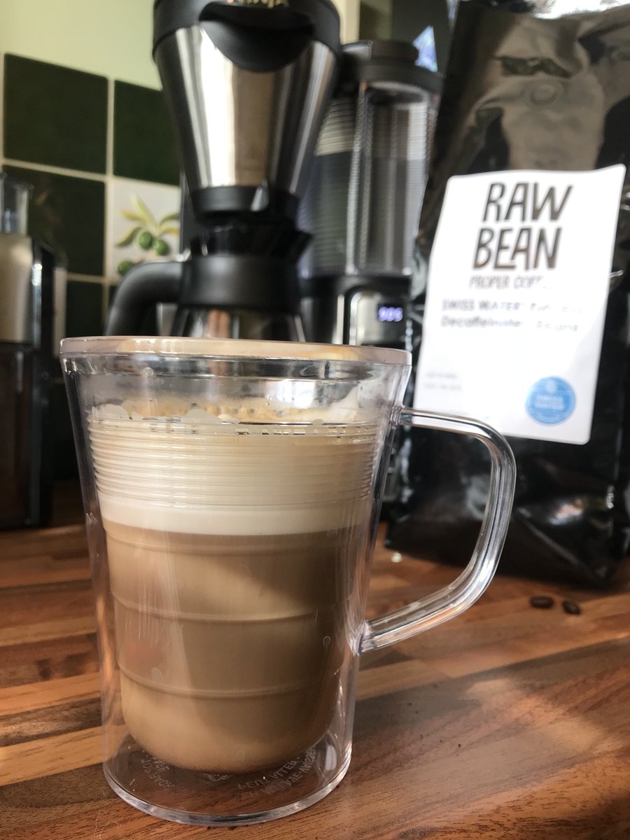 The_EllenMelon's tweet image. Ground me @rawbeancoffee #decaff beans with me @Krupsusa burr grinder then brewed in me @NinjaKitchen  @NinjaKitchenUK to make the perfect #flatwhite #happymelon
