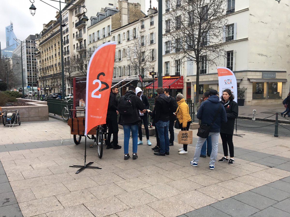 AgenceWelove's tweet photo. @secondesk_paris vous offre le petit déjeuner ce matin avec @AgenceWelove ☕️ #secondesk #coworking #coffeetruck #neuilly https://t.co/5C4mPmkjv8