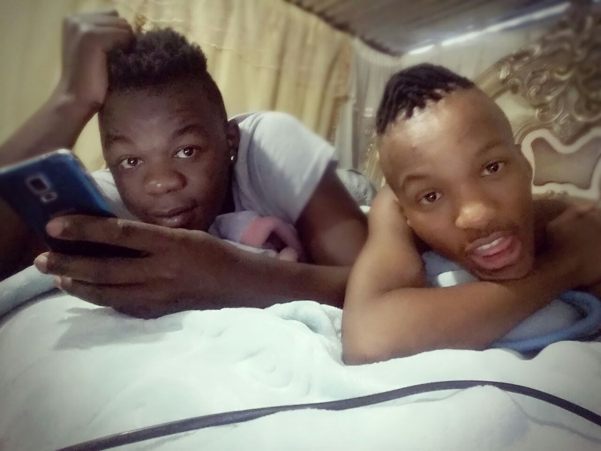 27_mashiyi's tweet photo. Retweeted An_Original (@Iam_ElmonM):

#BeautifulSACouples I love my boyfriend https://t.co/M5ebBvJCbZ https://t.co/Or0rGseyKJ