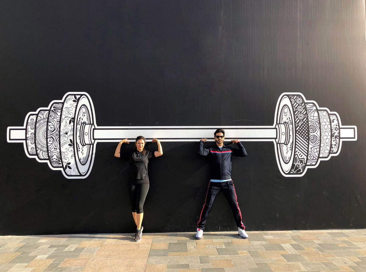 vivekdahiya08's tweet photo. Lift karne ki capacity, jeene ki strength, account ka balance, aur naam ka khauf.. kabhi bhi kam nhi hona chahiye.. 😜 #BeingFilmy https://t.co/zylhciNNCI