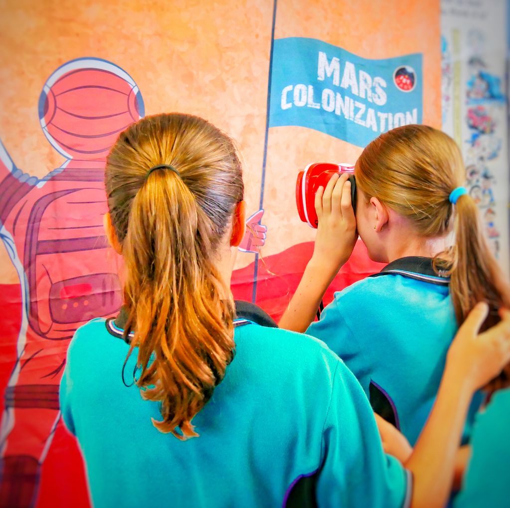 jnxyz's tweet photo. What do kids see when unleashed to ask what a new society needs first to thrive? https://t.co/yGcKPjFiNh 

#creativeproblemsolving #MarsEd #FutureLiteracies #Edfutures #Mars #FirstKidsOnMars #AQDchamps @theMarsLab @TheMarsGen @TheMarsSociety @NASAedu @GilmourSpace @gen_in_ https://t.co/8hduLwFBxp