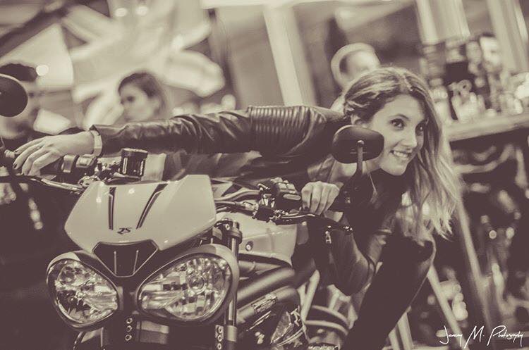 talonsetguidon's tweet photo. Lancement de la nouvelle Speed Triple R et RS ! @OfficialTriumph  J'adore ! #Triumph #SpeedTriple https://t.co/W5pQikQEEq