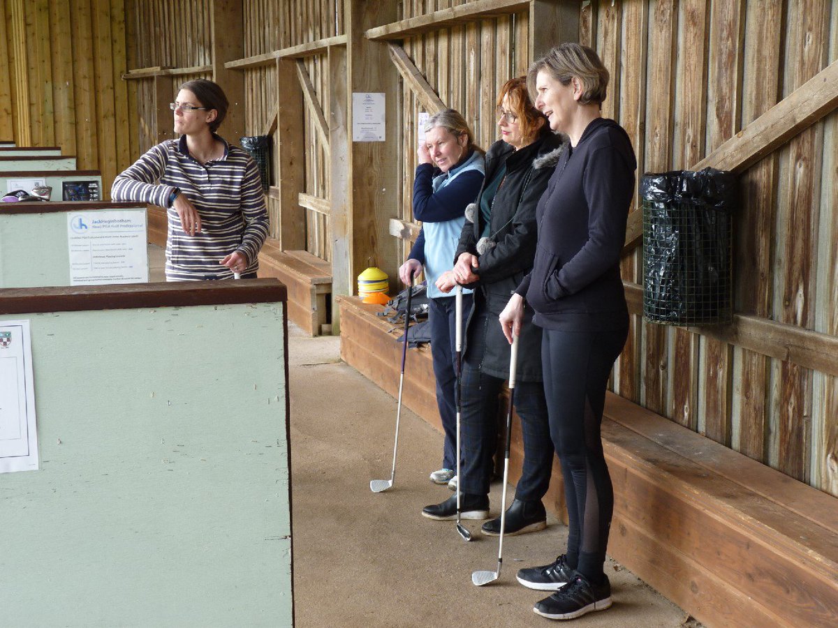 WellsGolfClub's tweet photo. Wells Ladies Beginners second session this afternoon with our PGA Golf Pro James @wellsgolfclub #wellsladieslearngolf https://t.co/PPlrM8CaGg