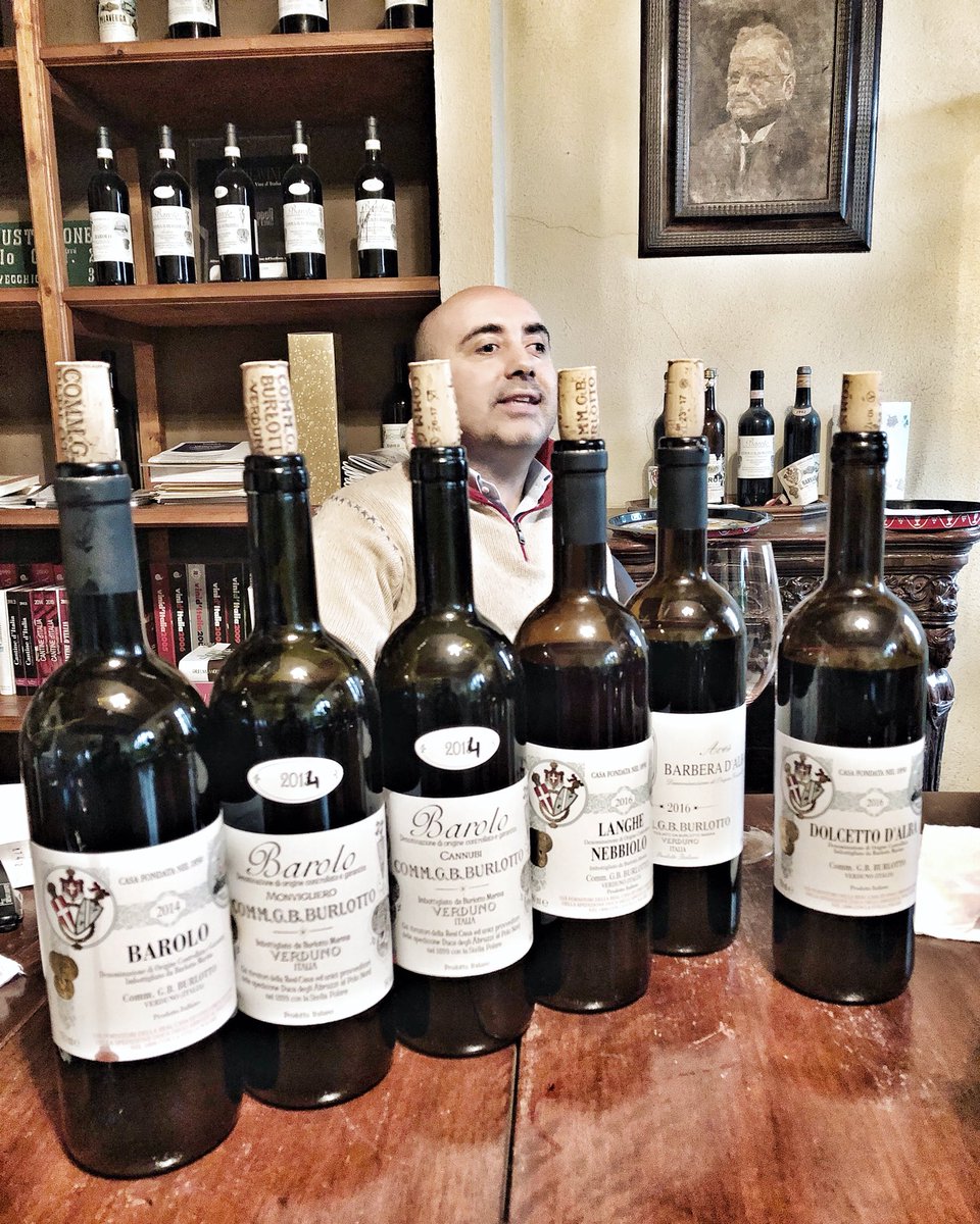chatting and tasting with fabio....priceless! super impressive line-up! 🔝#barolo #burlotto #verduno