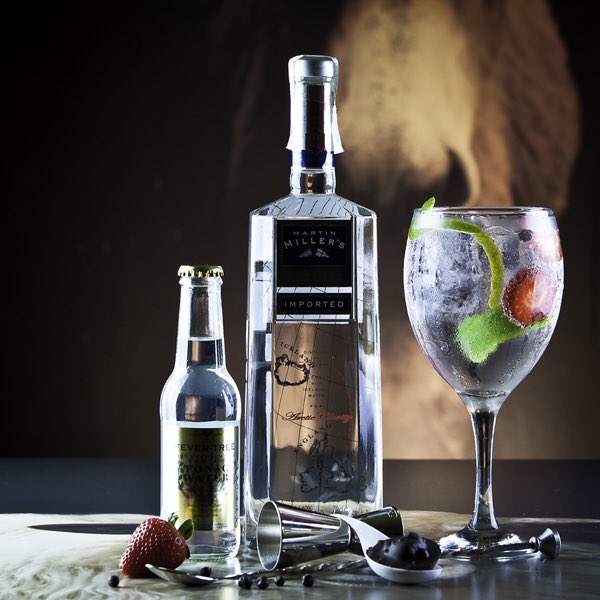 <a href="/MartinMillerGin/">Martin Miller's Gin</a>, una de las ginebras premium más valoradas, con una gran variedad de aromas botánicos, centrada evidentemente en el enebro como toda buena ginebra. ¿Ya la has probado?
#Gintonic #Gin #Ginebra