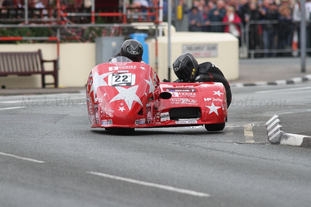 Sidecar Ten Questions Challenge - <a href="/estelle_leblond/">Estelle Leblond</a>, Photo by Nick Wheeler roadracingnews.co.uk/sidecar-ten-qu…