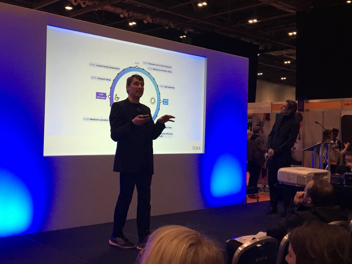 MarjoPiirto's tweet photo. Science meets jewelry design #WTS2018. Two great masters took the main stage. @ouraring @Webster_Rocks https://t.co/odSPYP5OR1